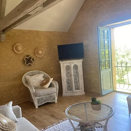 Villa Logis des 4 fées à Sainte-Nathalène Extérieur photo